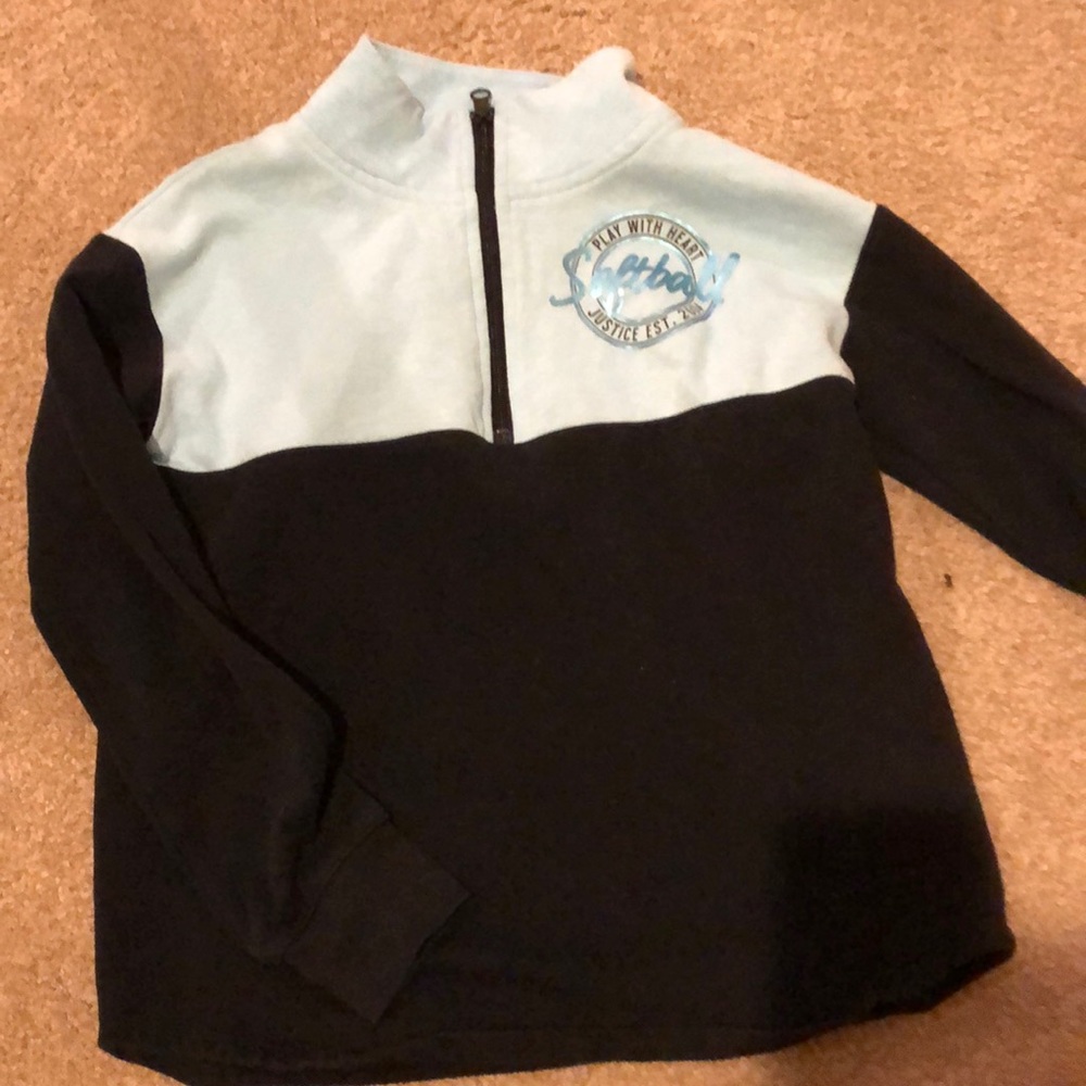 Justice pullover
